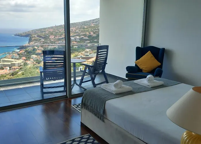 Calcada Villa Santa Cruz (Madeira)